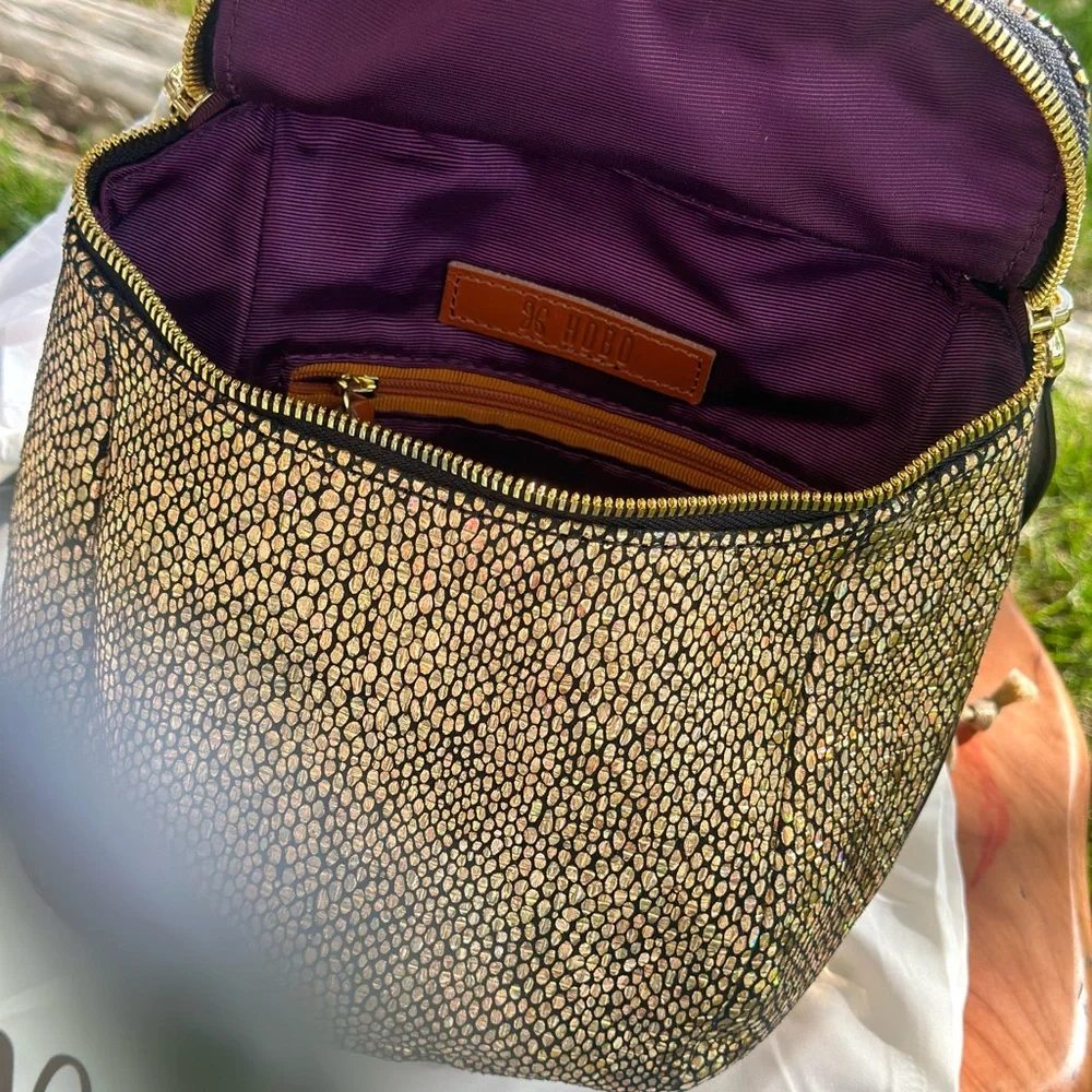 HOBO Fern convertible Backpack/Crossbody NWT - Picture 10 of 10